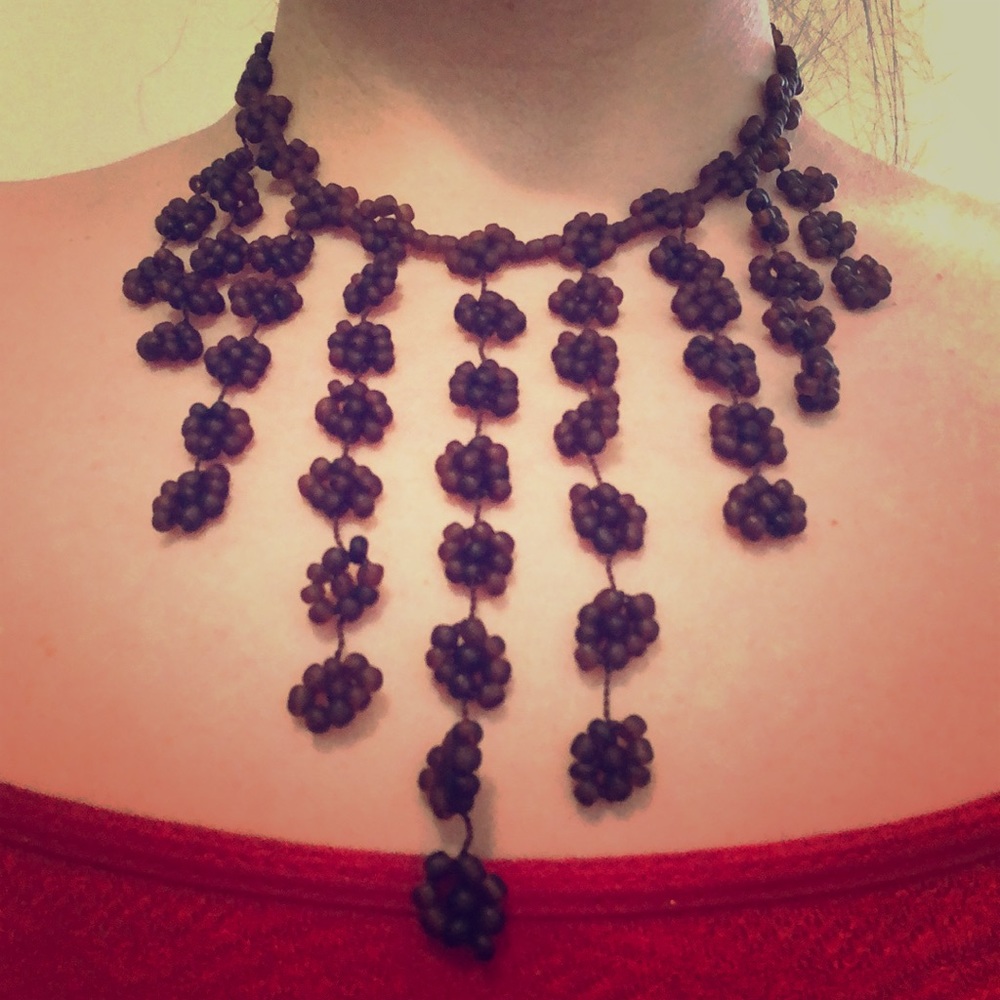 Flower beaded necklace 🌸